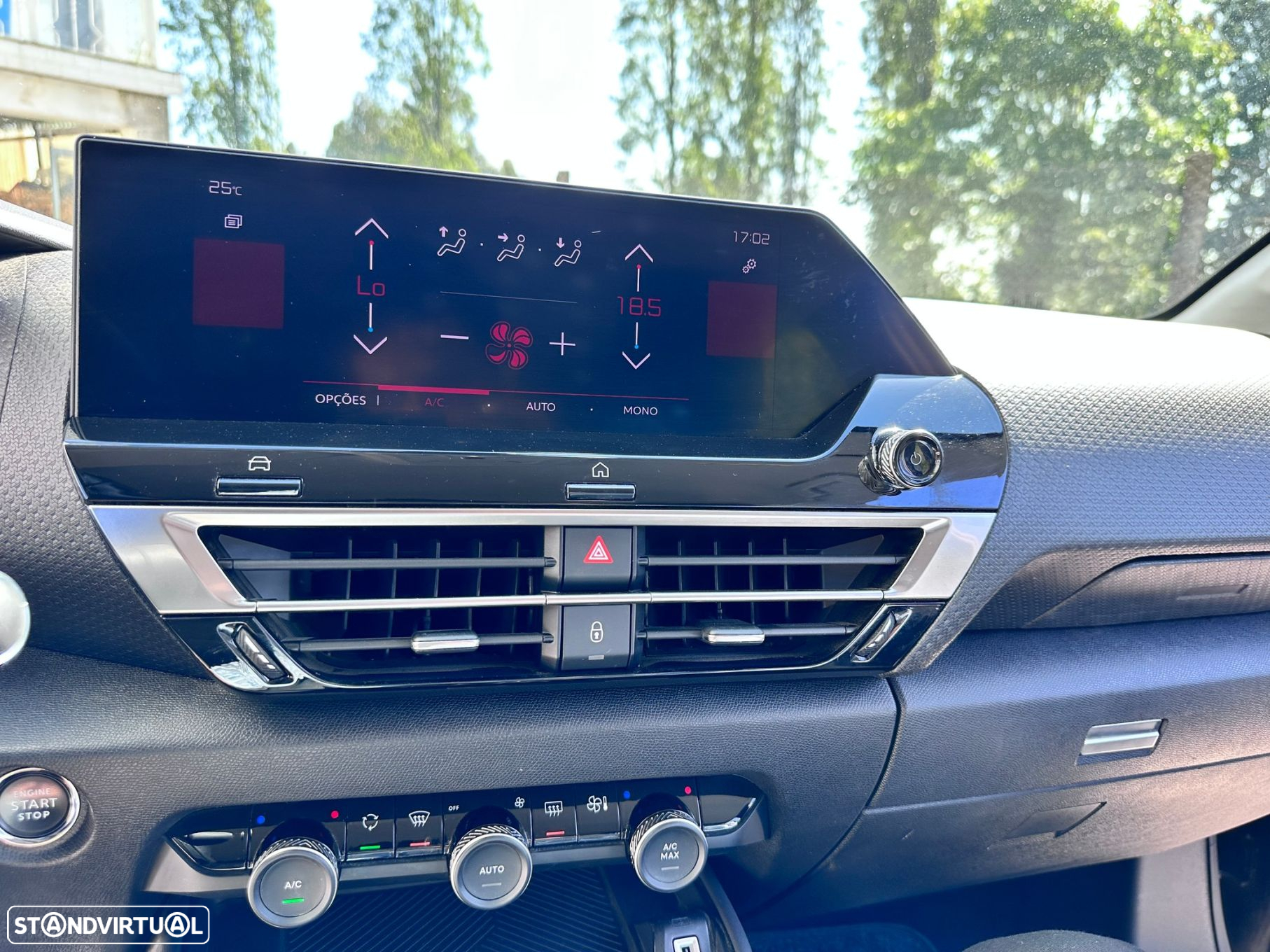 Citroën C4 1.2 PureTech Shine - 18