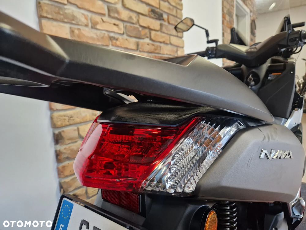 Yamaha NMAX - 14