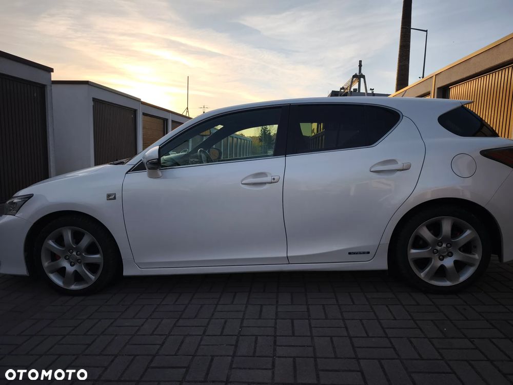 Lexus CT F SPORT - 14