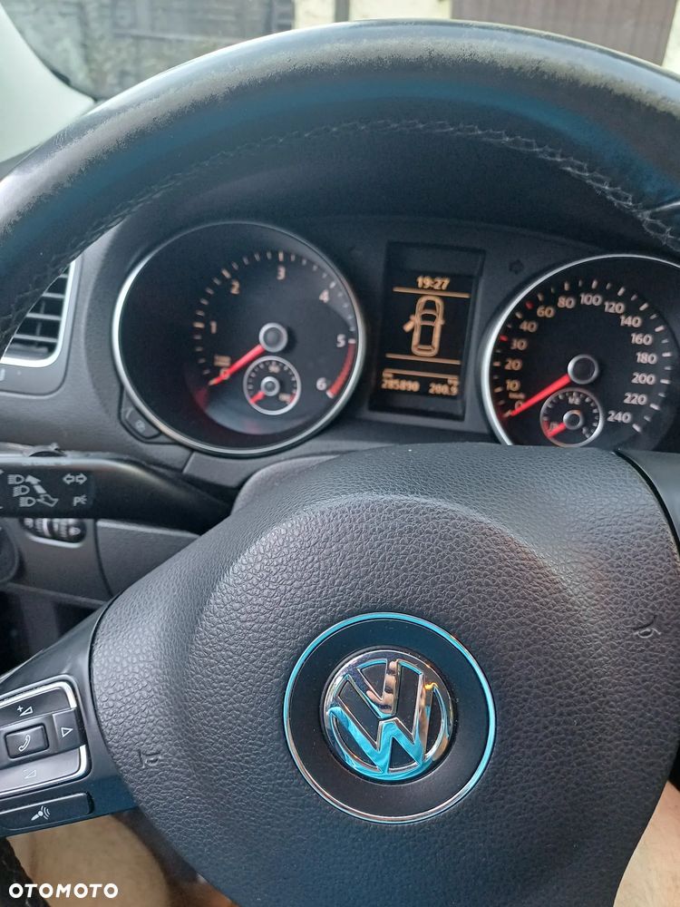 Volkswagen Golf 2.0 TDI DPF Comfortline - 13