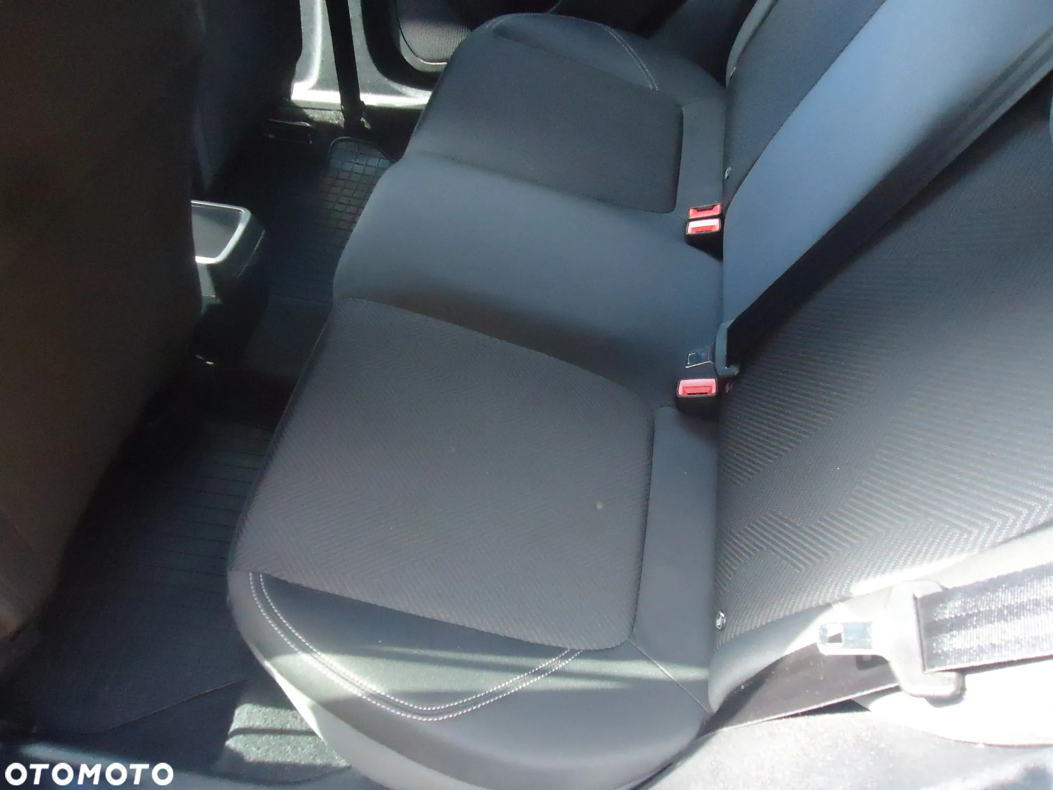 Ford Fiesta 1.1 Trend ASS - 14