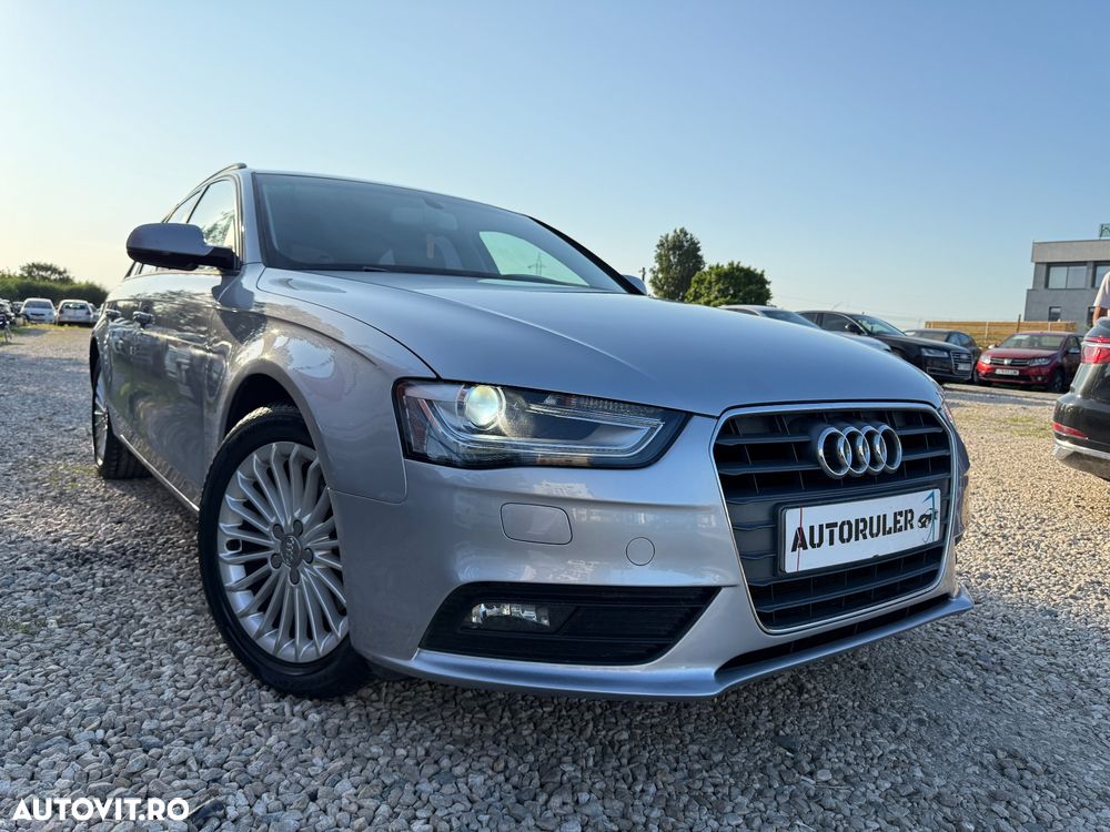 Audi A4 Avant 2.0 TDI DPF clean diesel multitronic Attraction - 9