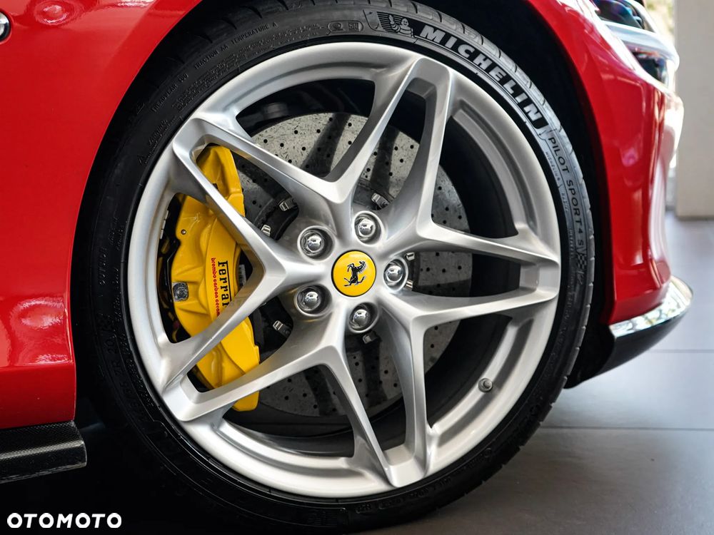 Ferrari Roma - 6