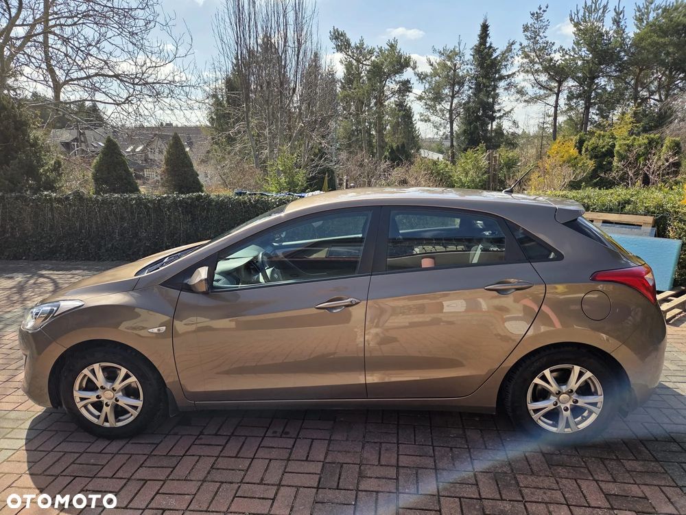 Hyundai i30 1.6 Comfort - 6