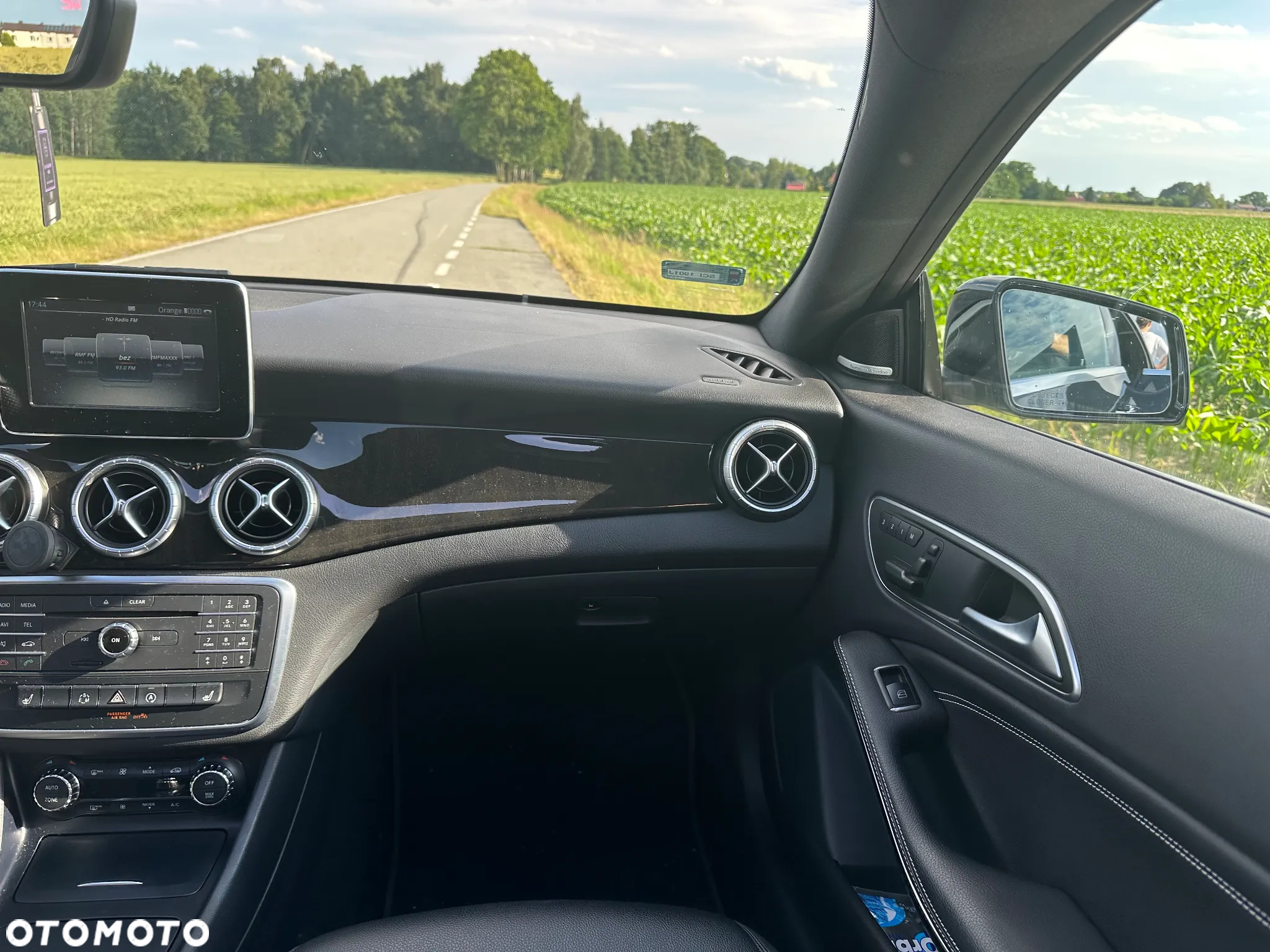 Mercedes-Benz CLA 250 4-Matic Urban - 28