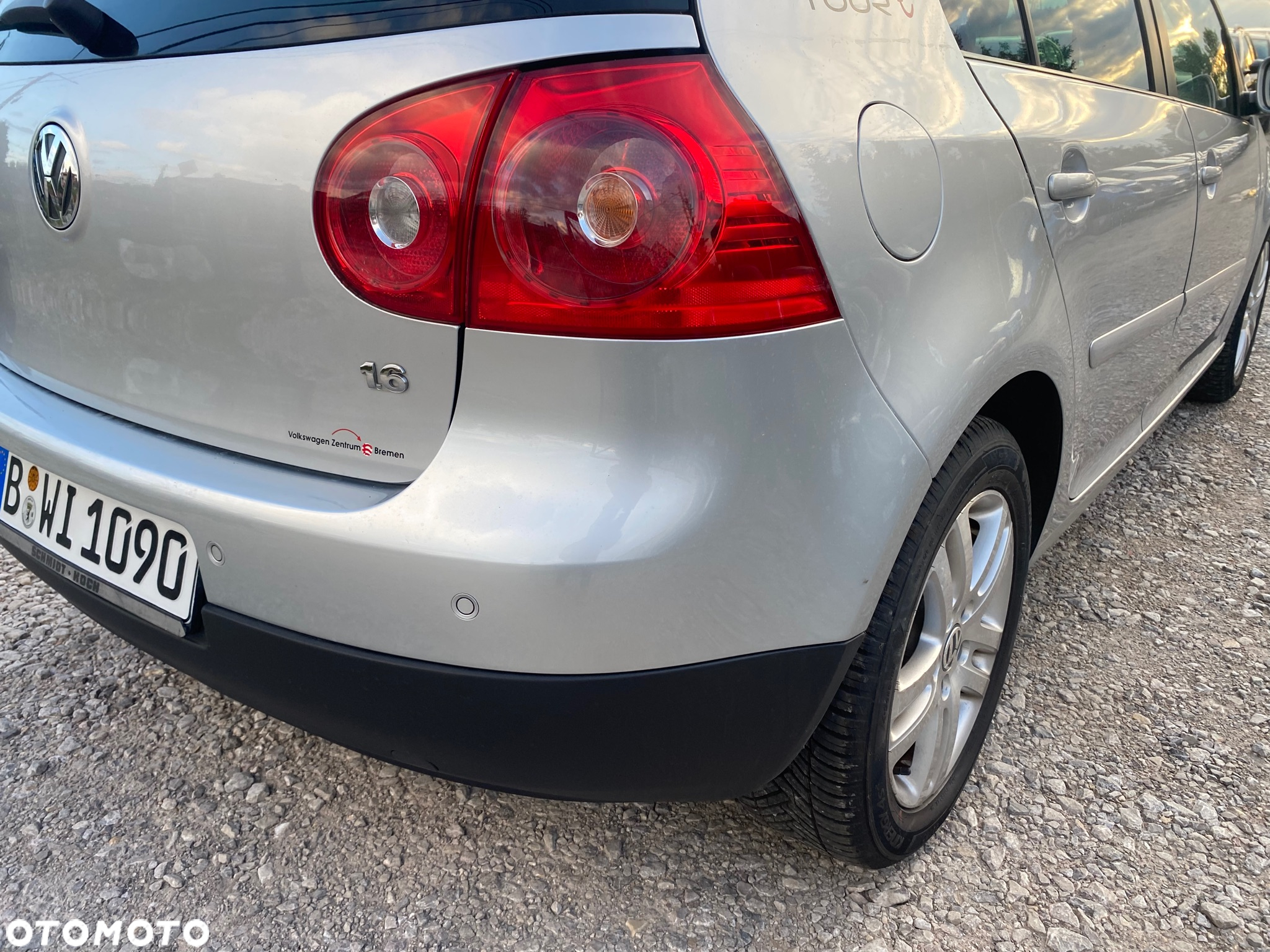 Volkswagen Golf 1.6 United - 11