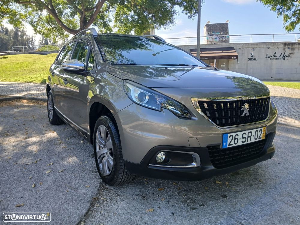 Peugeot 2008 1.2 PureTech Style - 1