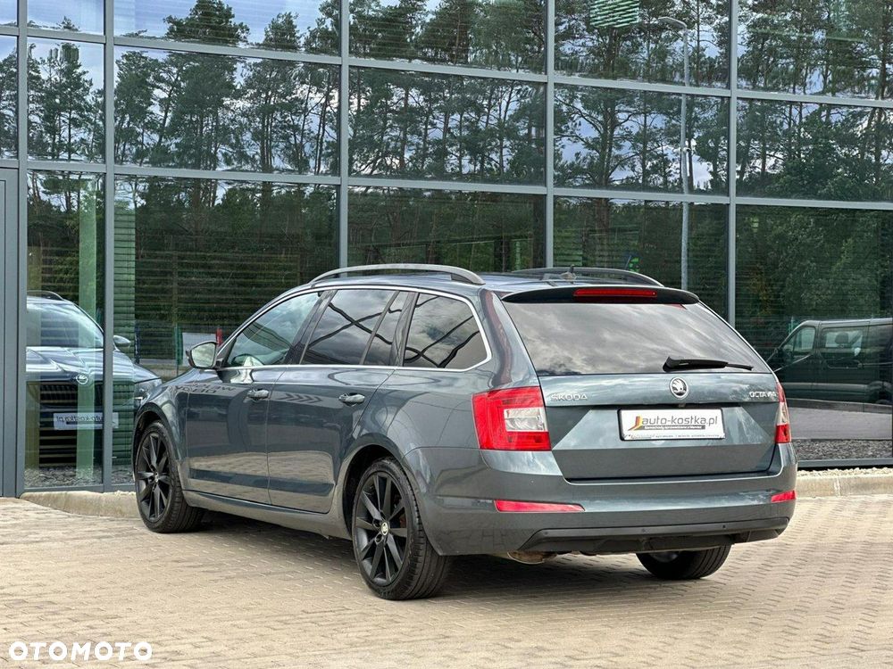 Skoda Octavia 2.0 TDI Ambition DSG - 8