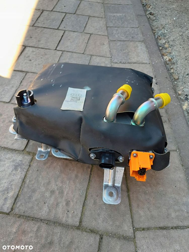 audi e-tron 55 przetwornik konwerter 4ke907393 - 1