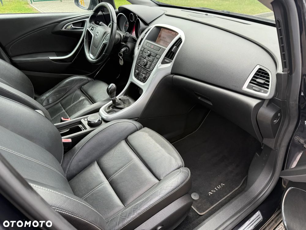 Opel Astra - 12