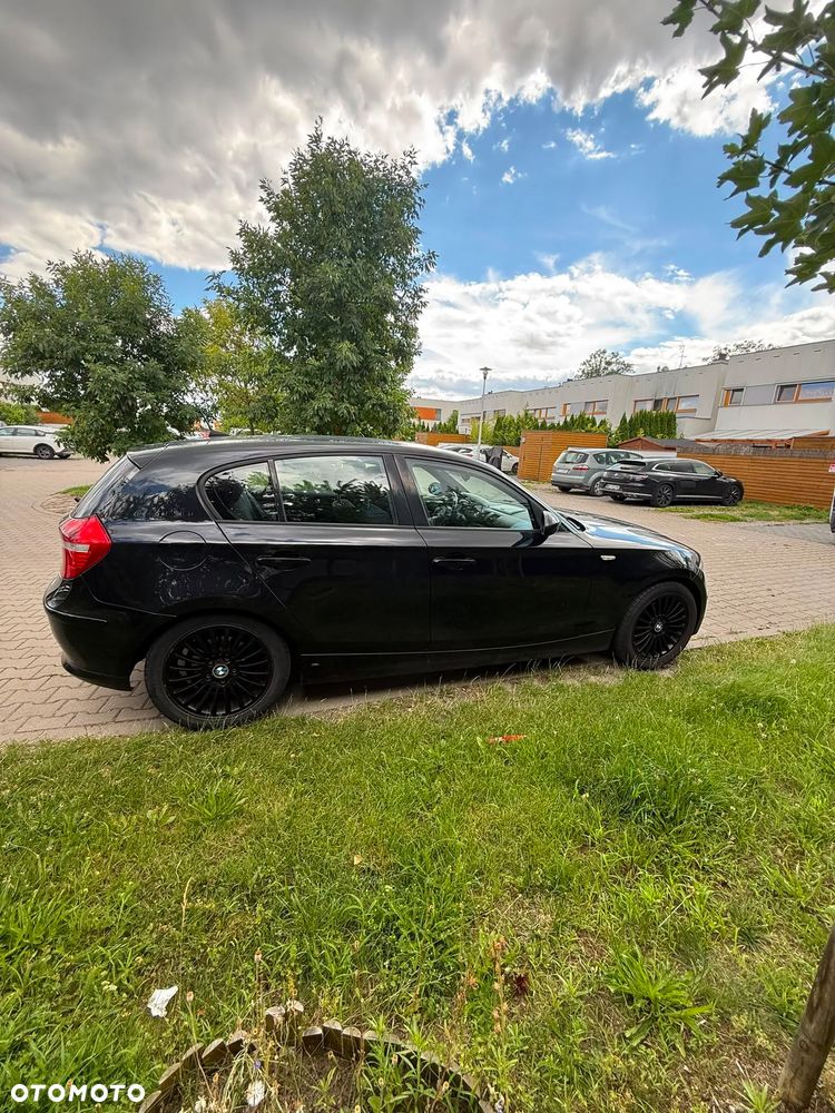 BMW Seria 1 116d - 2
