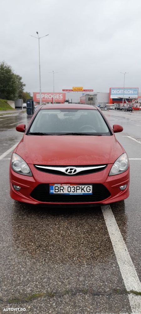 Hyundai i30 1.6 CRDI GL Comfort - 3