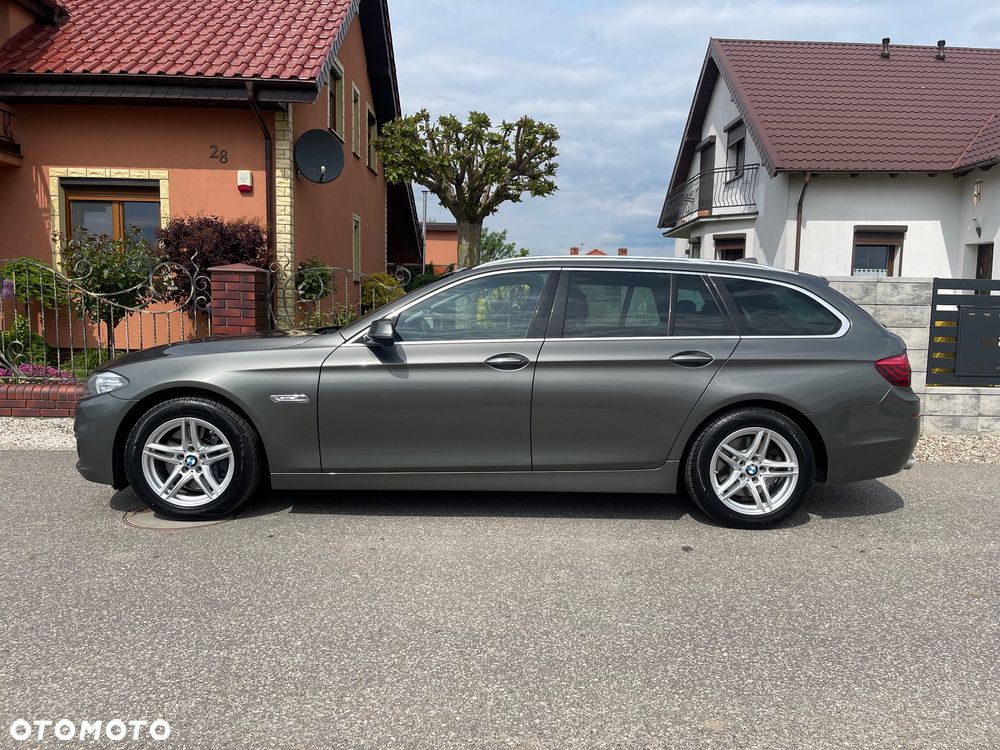 BMW Seria 5 525d Sport-Aut Modern Line - 3