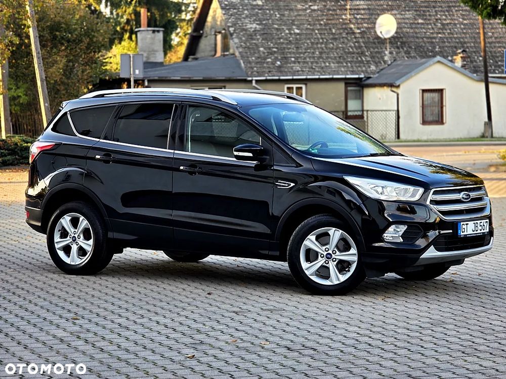 Ford Kuga 2.0 TDCi FWD Titanium Plus - 11
