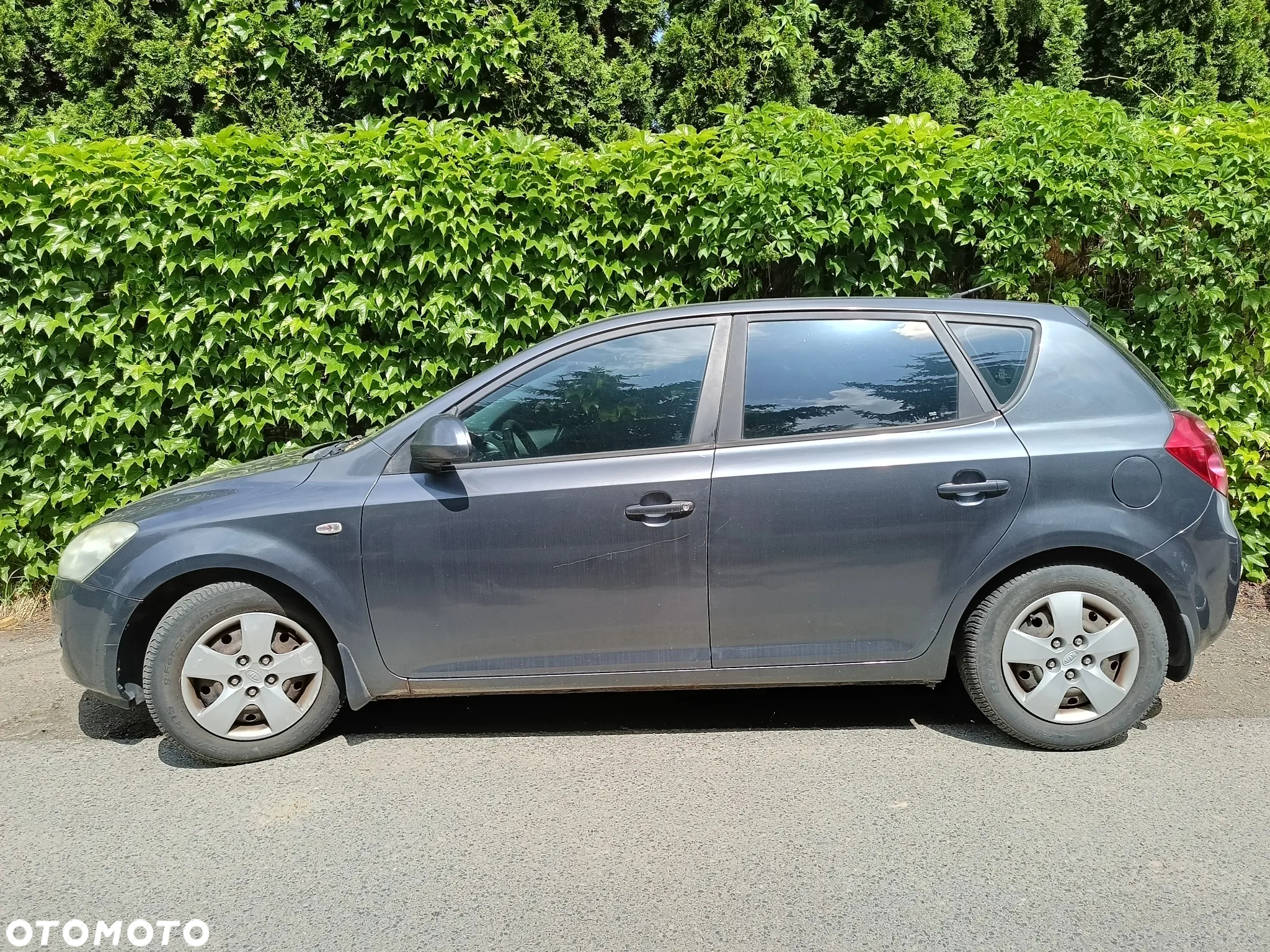 Kia Ceed Cee'd 2.0 crdi Comfort + - 2