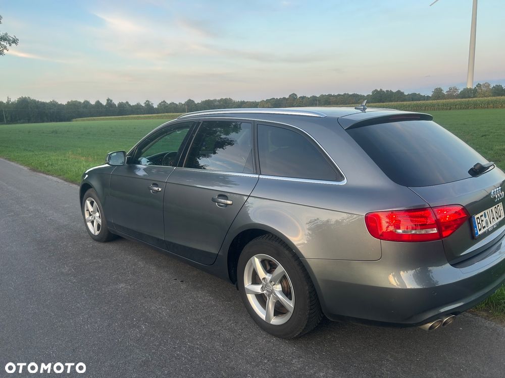 Audi A4 Avant - 3
