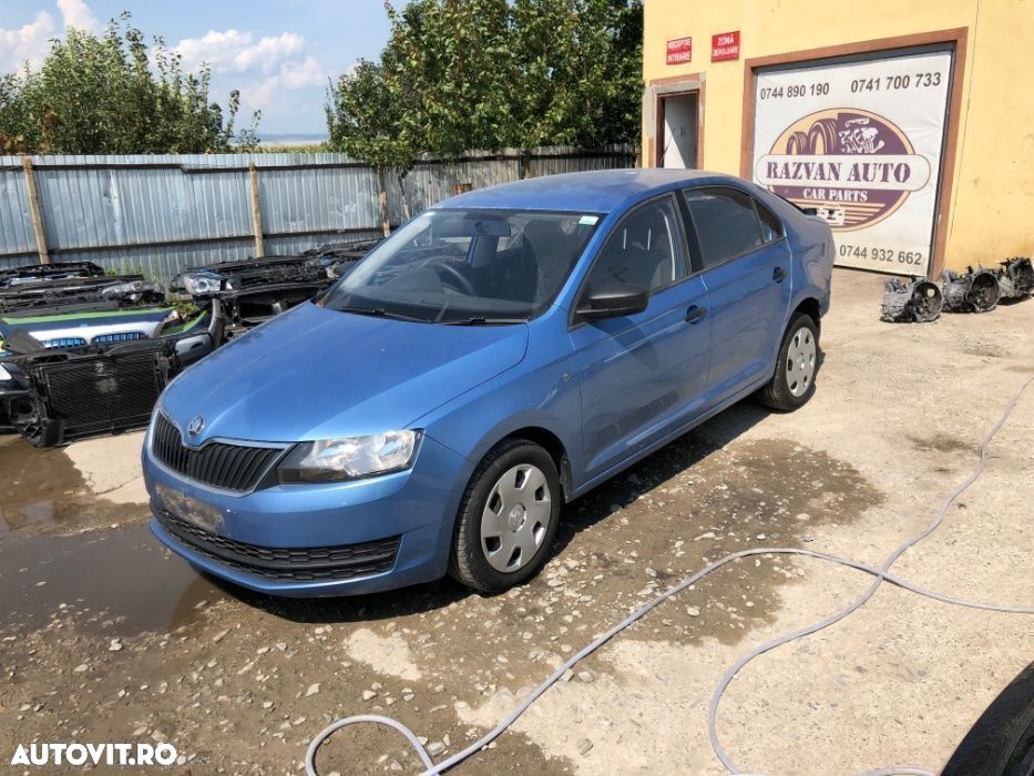 Dezmembrez Skoda Rapid diferite motorizari si caroserii - 1