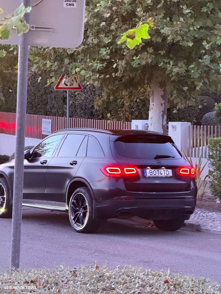 Mercedes-Benz GLC 300 de 4Matic 9G-TRONIC AMG Line - 23
