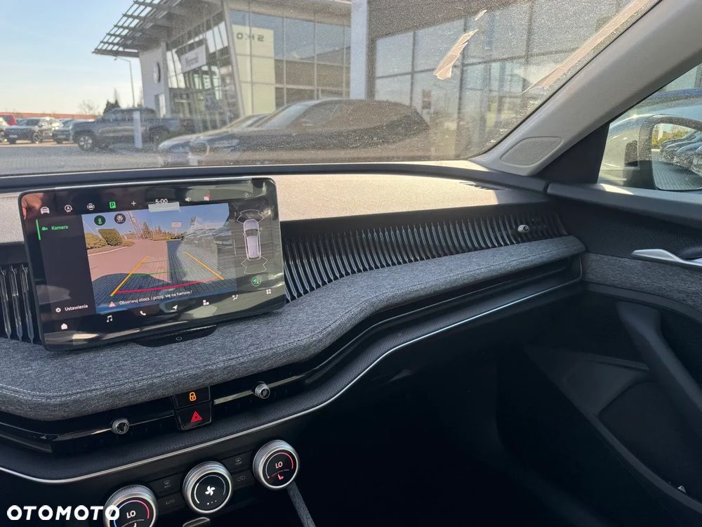 Skoda Superb 2.0 TDI SCR 4x4 Drive DSG - 17