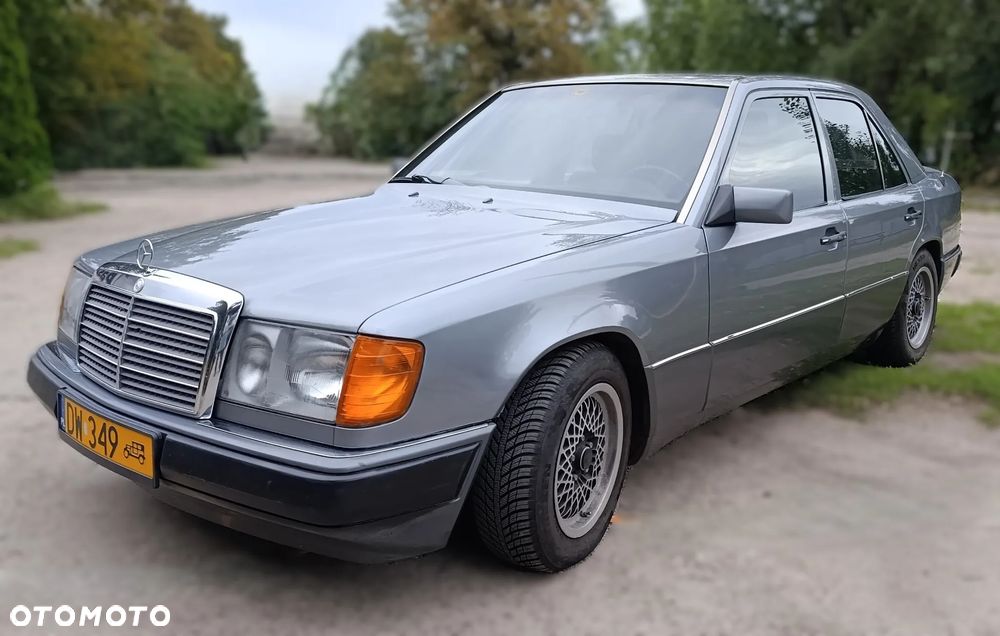 Mercedes-Benz Klasa E - 3