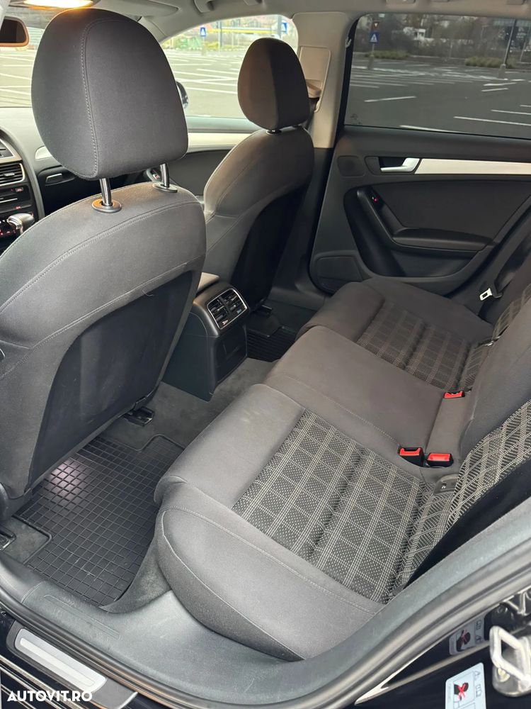 Audi A4 Avant 2.0 TDI DPF multitronic Attraction - 11