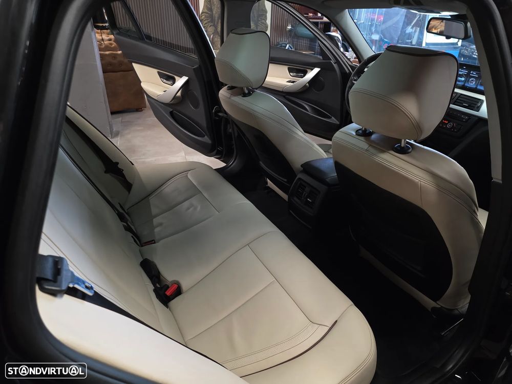 BMW 320 d Aut. Efficient Dynamics Edition Sport Line - 22
