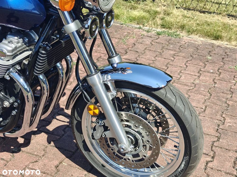 Honda CB - 9