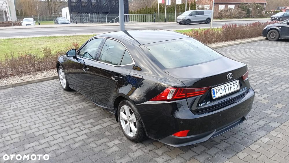 Lexus IS 300h Elite - 6