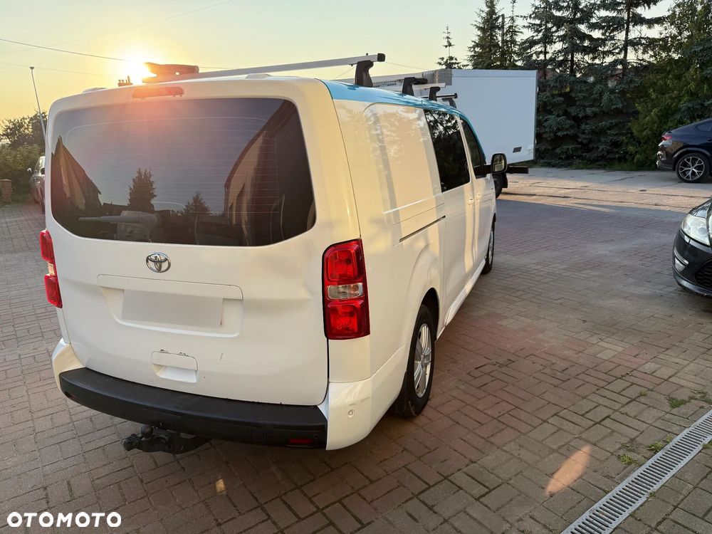 Toyota Proace II - 2