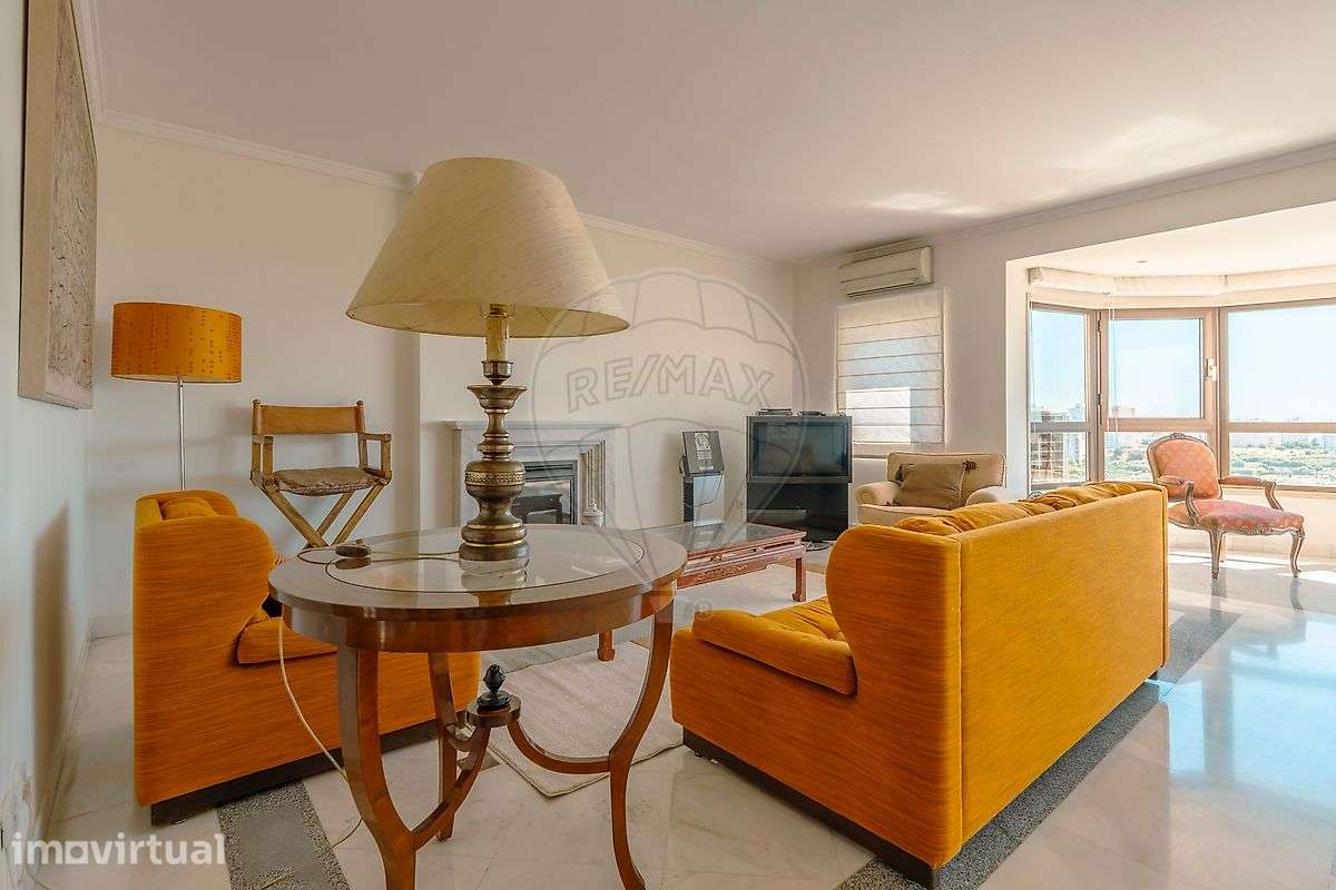 Apartamento T3 para arrendamento - Grande imagem: 2/32