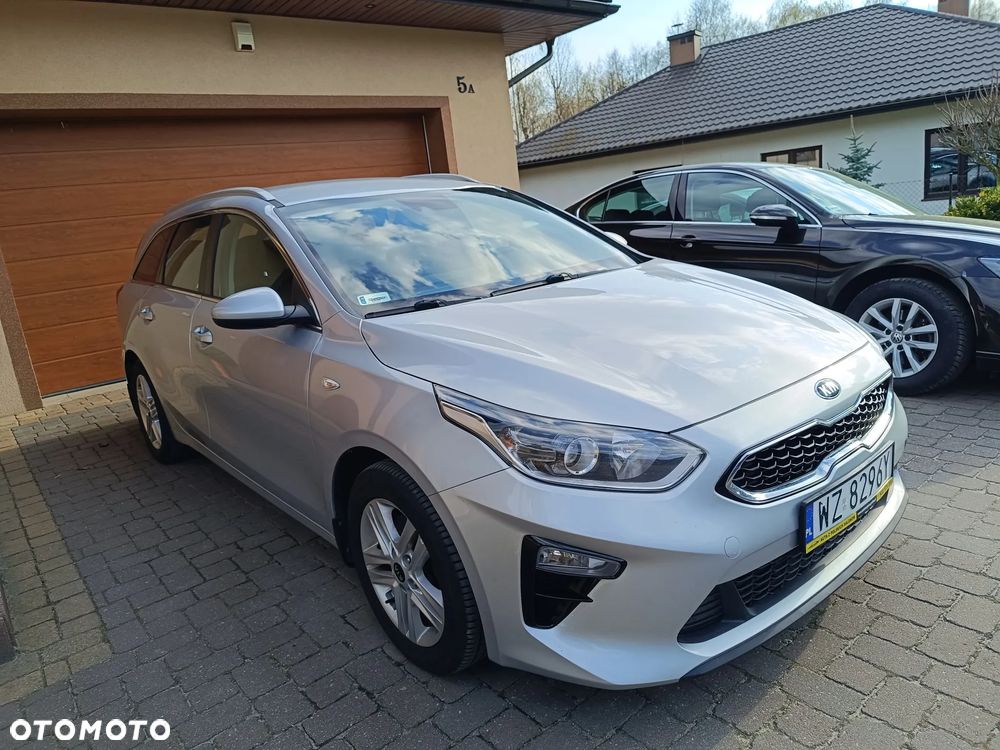 Kia Ceed 1.6 CRDi SCR M DCT - 4