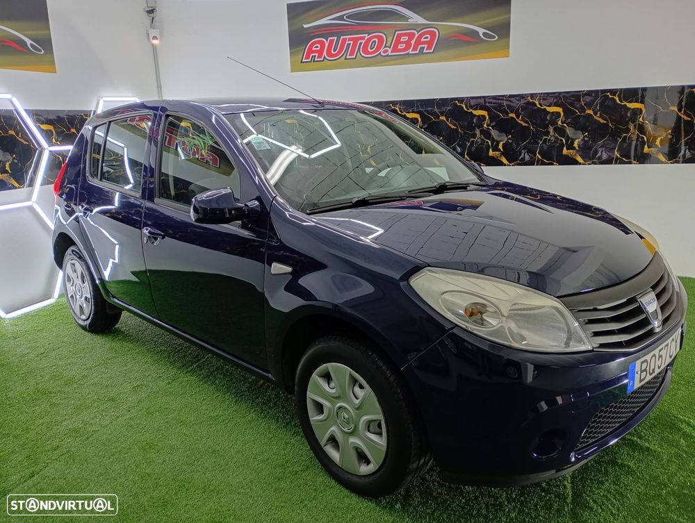 Dacia Sandero 1.2 16V SL 10 Anos Bi-Fuel - 6