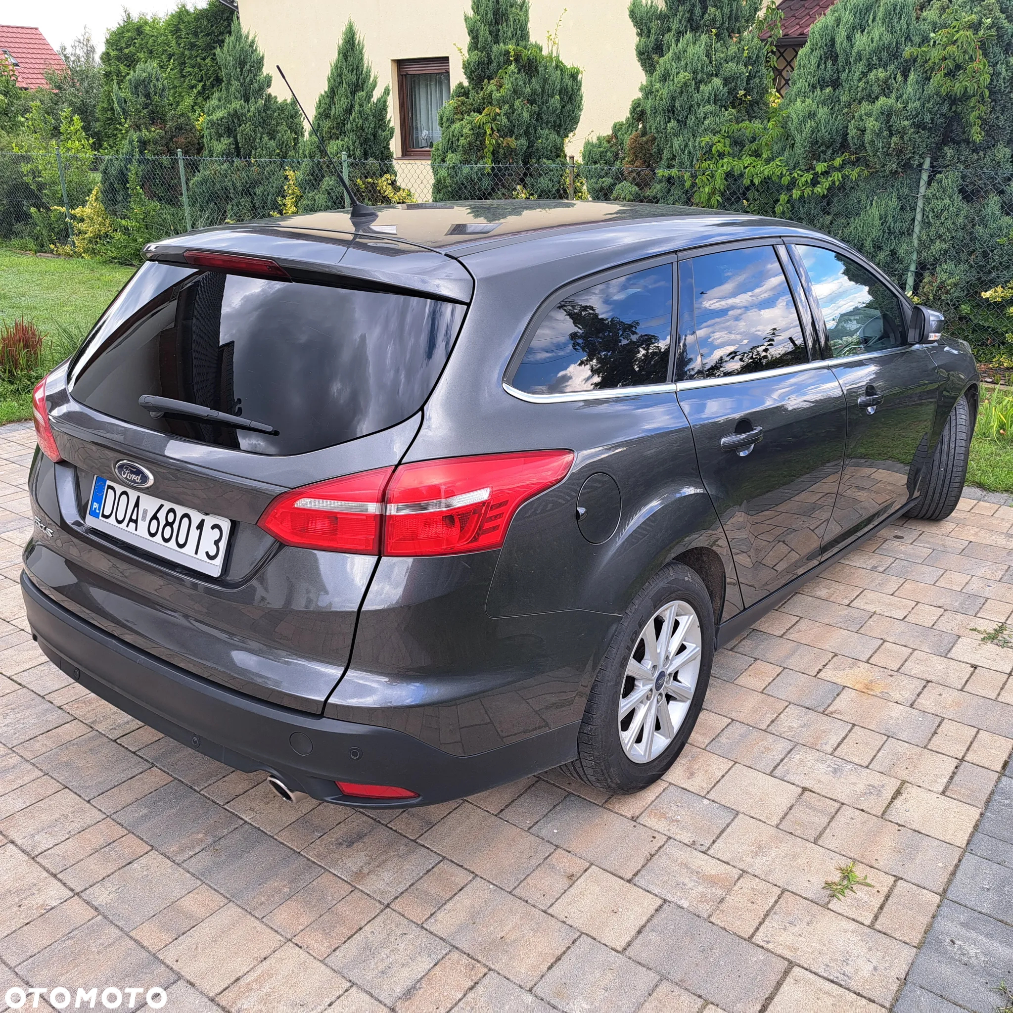 Ford Focus - 10