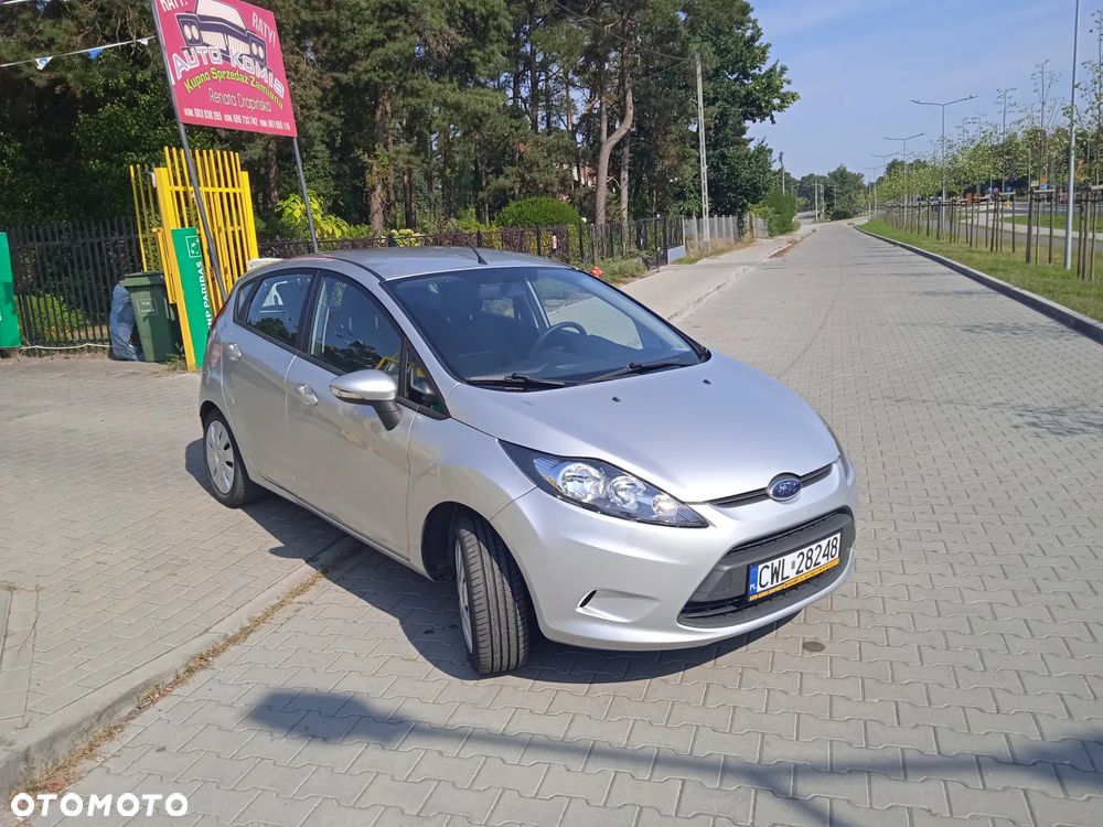 Ford Fiesta 1.25 Champions Edition - 9