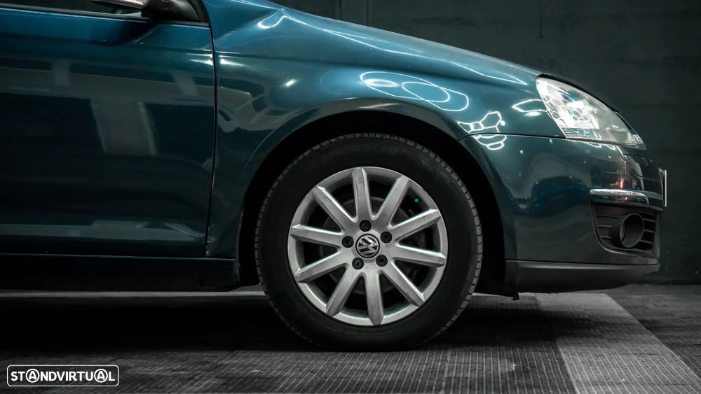 VW Jetta - 11