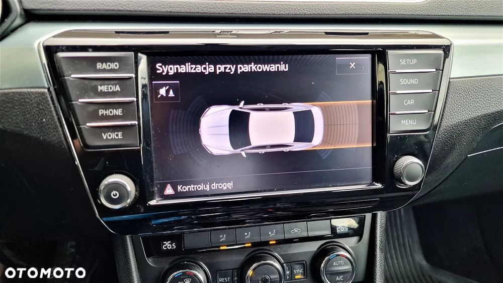 Skoda Superb 2.0 TDI Ambition - 17