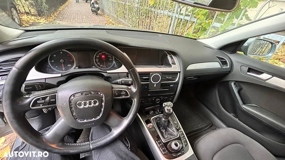 Audi A4 2.0 TDI B8 - 12