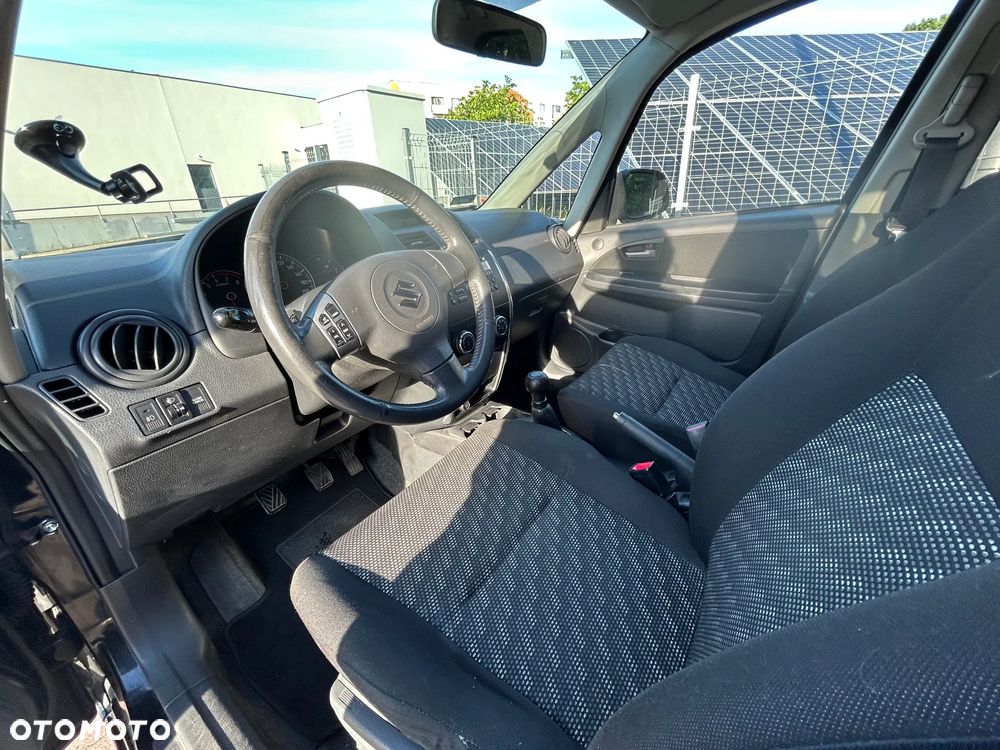 Suzuki SX4 1.6 GLX / Comfort - 9