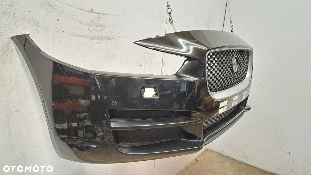 Jaguar XE X760 zderzak przedni przód 6xPDC - 2