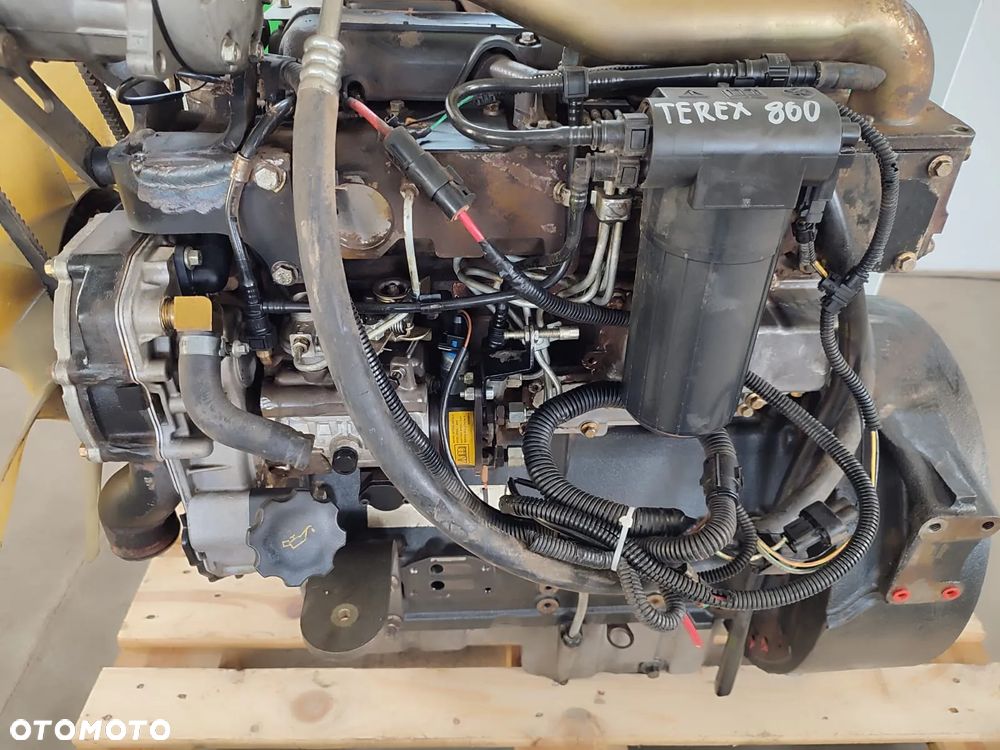 Silnik 1104D-44T TEREX 860 - 10