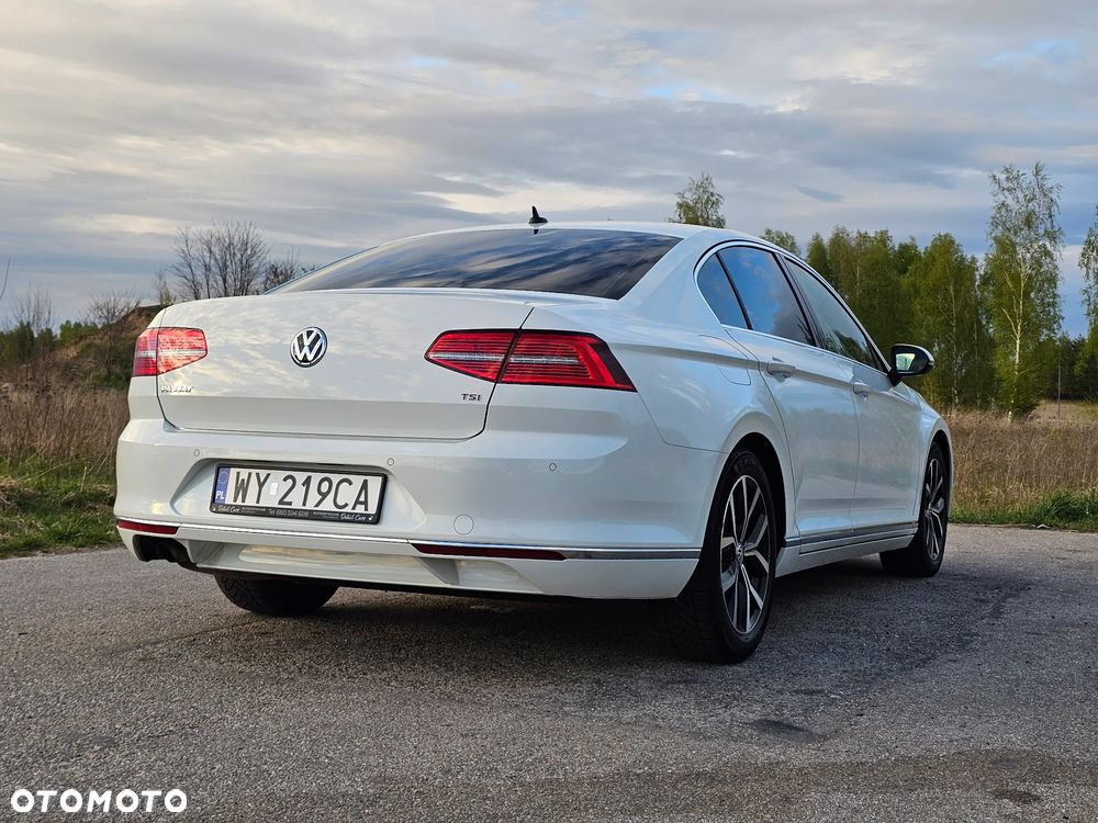 Volkswagen Passat 1.8 TSI BMT Highline - 9