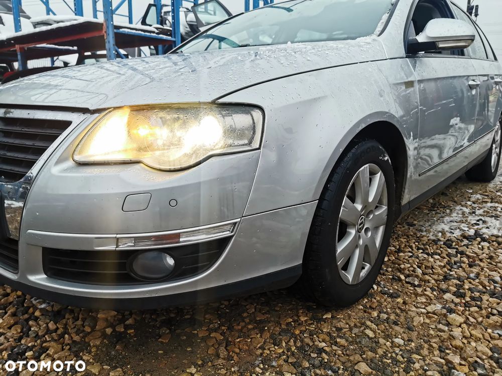 VW Passat B6 LA7W Zderzak Przedni Xenon 4x PDC - 4