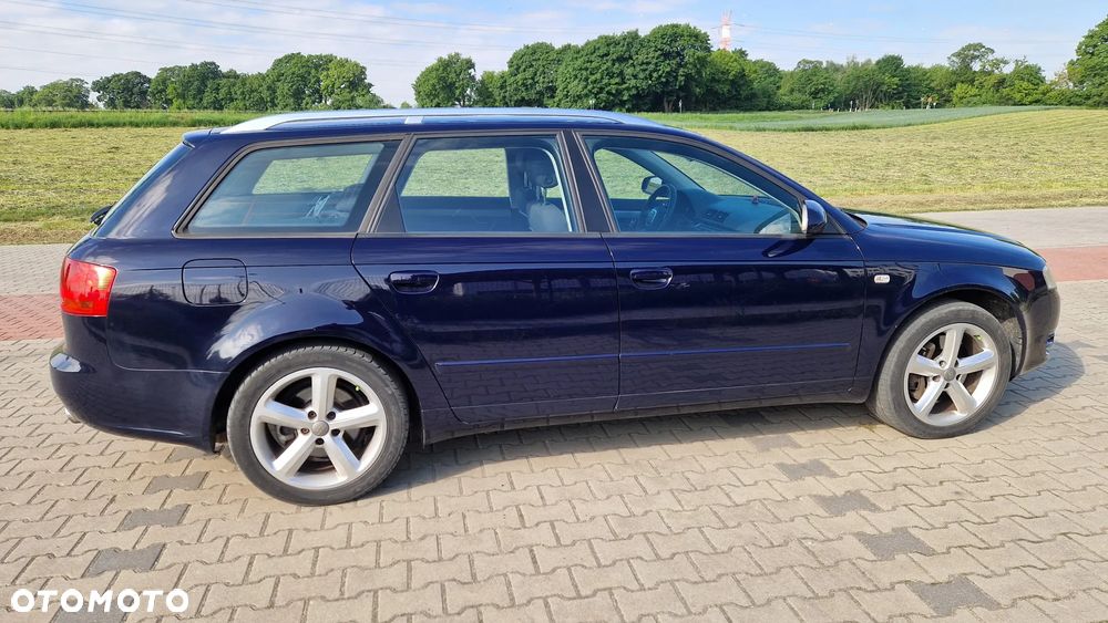 Audi A4 Avant - 15
