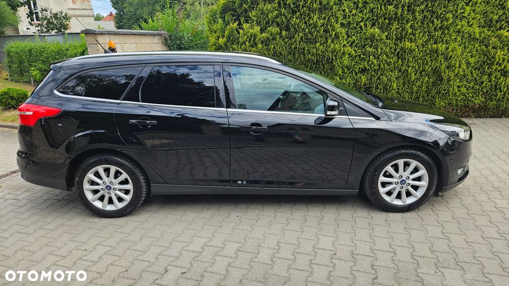 Ford Focus 1.0 EcoBoost Start-Stopp-System TREND - 2