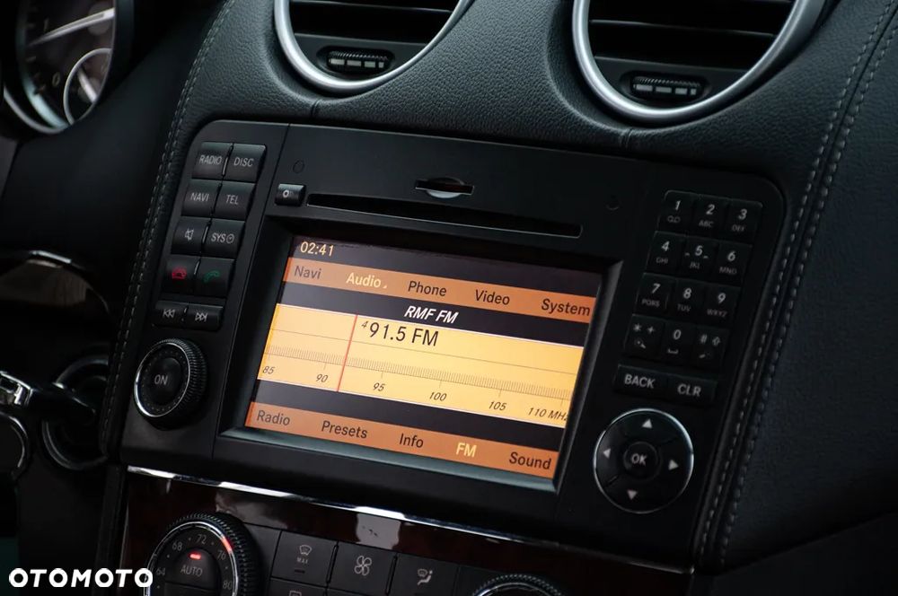 Mercedes-Benz GL 450 4Matic 7G-TRONIC - 18