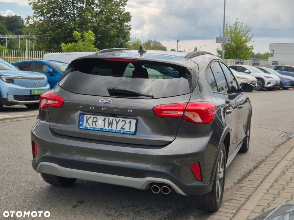 Ford Focus - 6