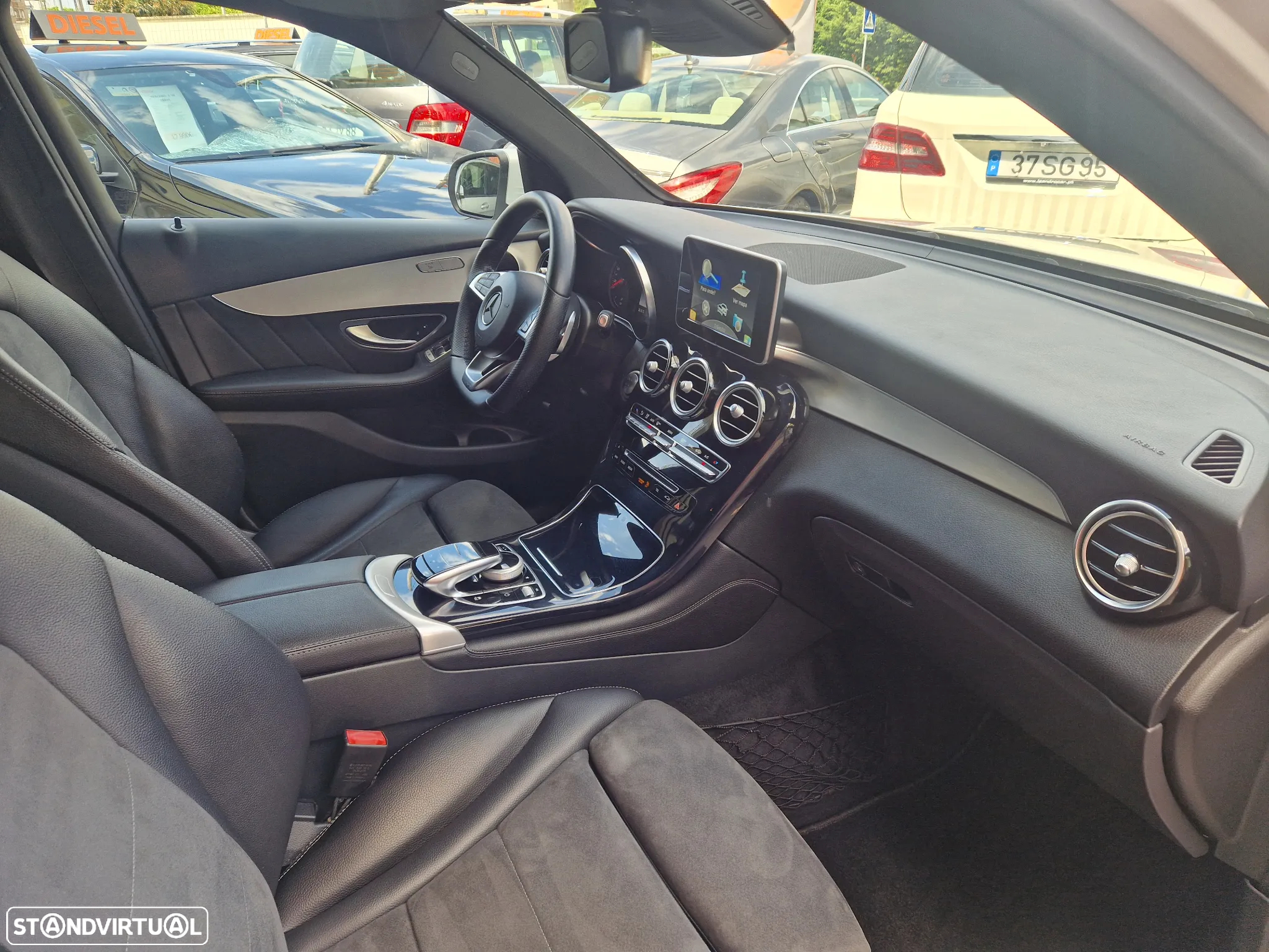 Mercedes-Benz GLC 220 d 4Matic 9G-TRONIC AMG Line - 10