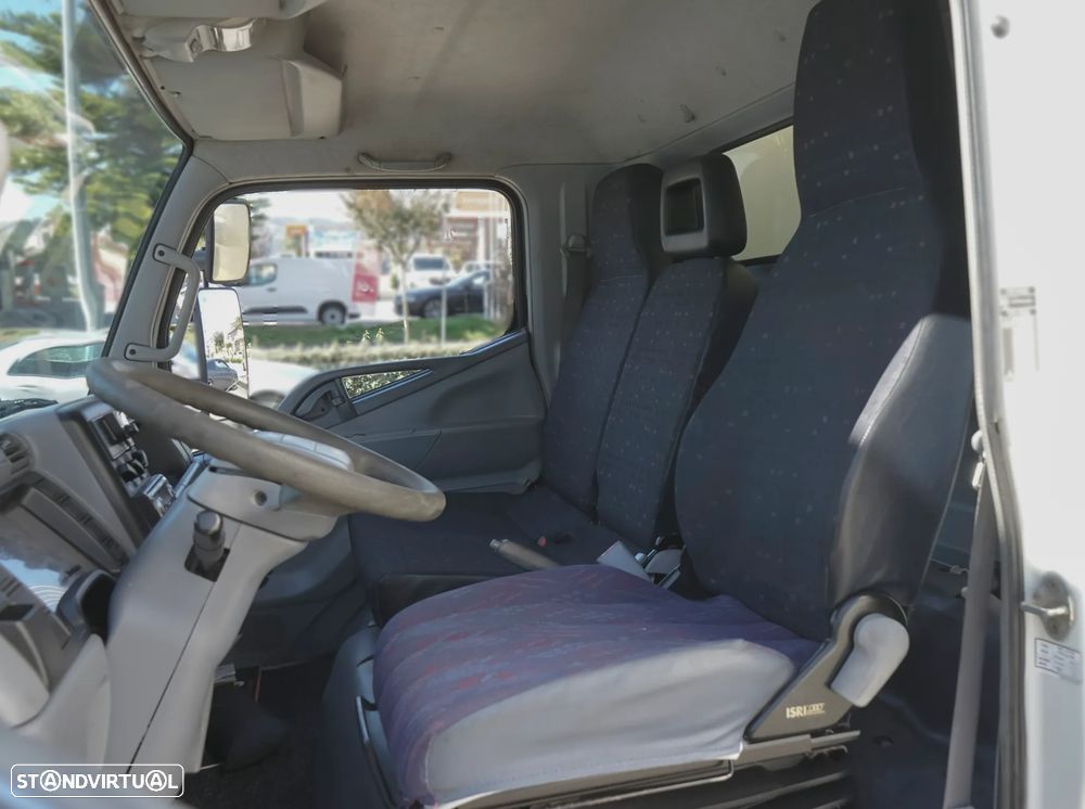 Mitsubishi FUSO CANTER 3 C13 IVA DEDUTIVEL - 19