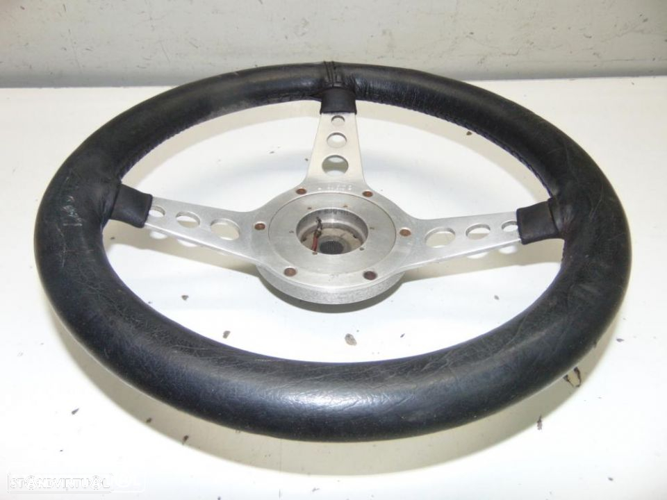 Volante desportivo - 2