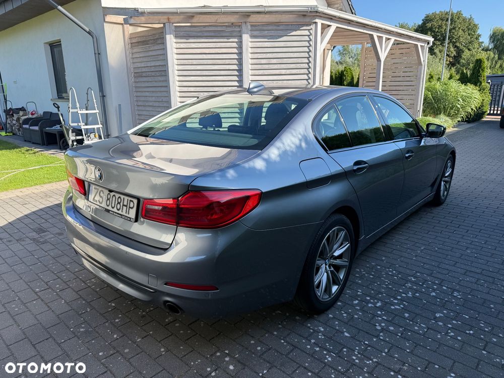 BMW Seria 5 525d Luxury Line - 5